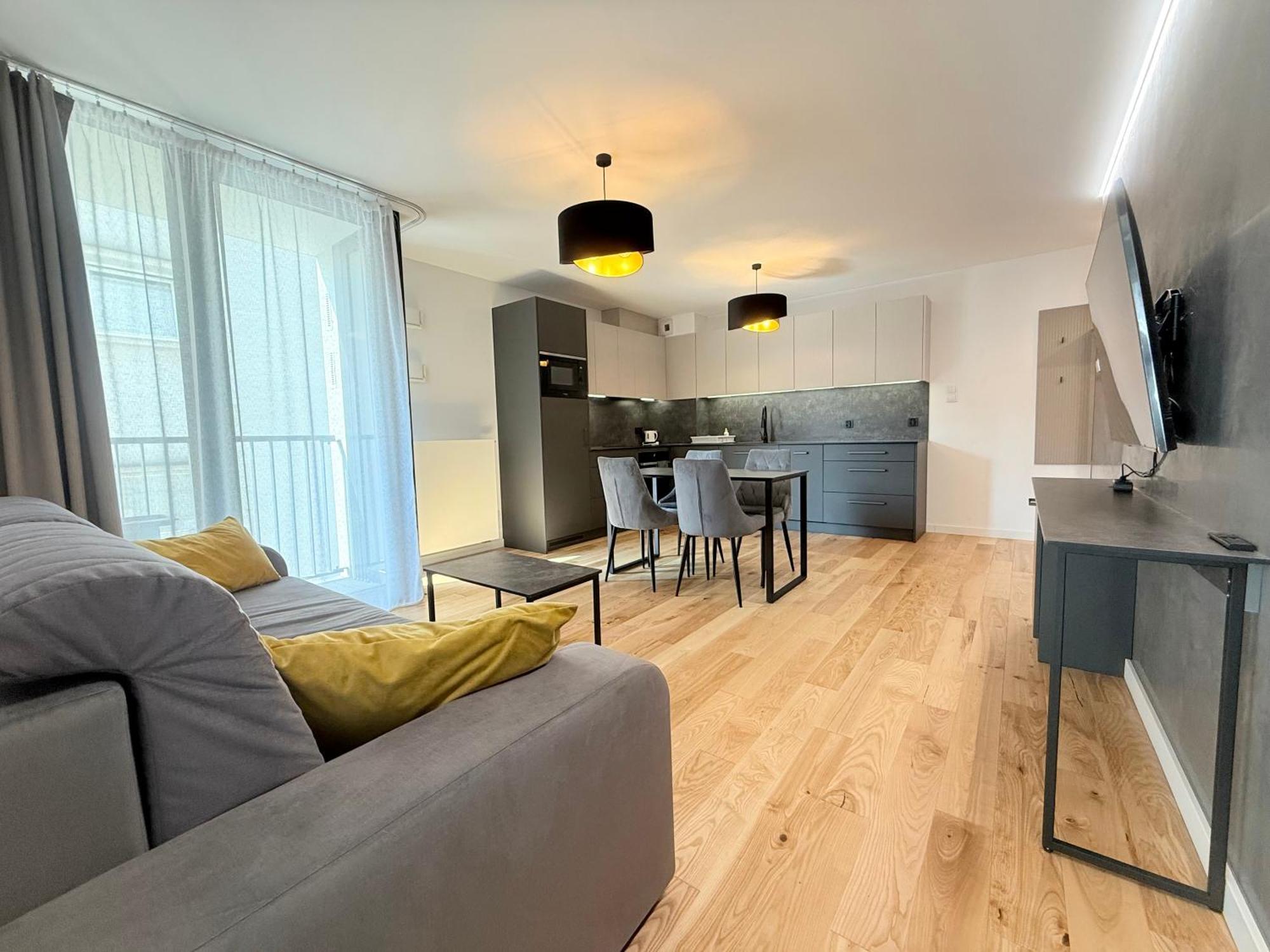 Vistula Avenue Apartment Free Parking, Swimming Pool, Sauna & Gym Krasków Eksteriør bilde